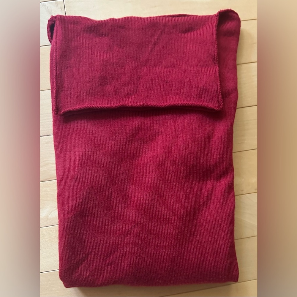 Banana Republic Vintage • extra-fine Italian merino wool turtleneck • NWT
